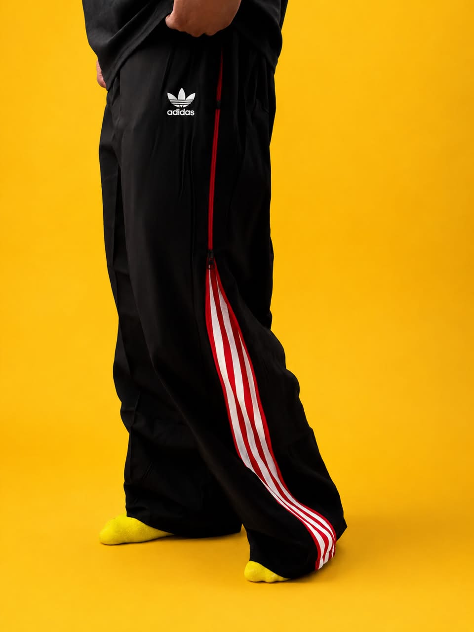 ADIDAS🟰 TRACK 3 LINE  ZIP